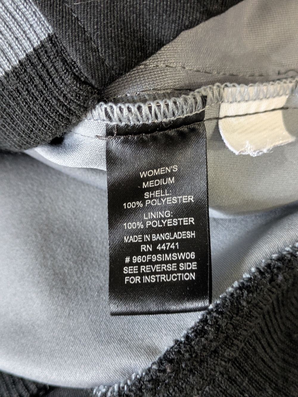 SIMS Women’s Medium Softshell Bomber Jacket Black Grey Ribbed Trim Zip Up Y2K - Picture 6 of 8
